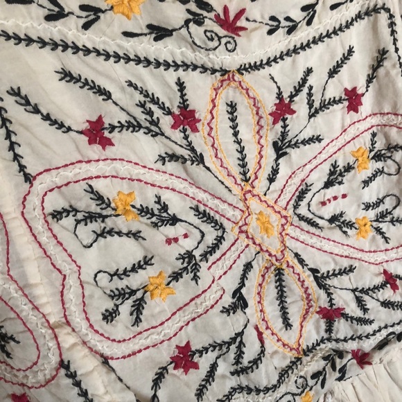 Light and flowy dress - Picture 2 of 2